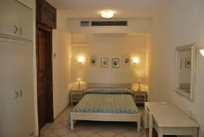 2-  room  apartment a few  steps  from  the  beach with  garden - Image 3