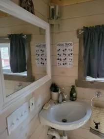 WATERFRONT \"Rivah Lodge\", ULTIMATE \"OFF GRID\" Experience Nice drive to Acadia - Image 3