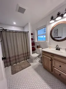1875 FARMHOUSE renovated with a spectacular view! SUMMER SPECIALS! - Image 5