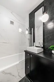 Lumina I 3-room Apartment near the Warszawianka Water Park I Metro - Image 2