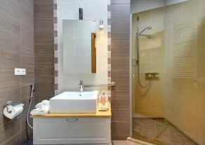 Helios Luxury apartment in Vilnius skyscraper - Image 2