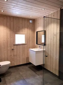 Stilvolles Seehaus, hot tub im Freien, Seeblick, Naturnähe. Haustierfreundlich. - Image 2