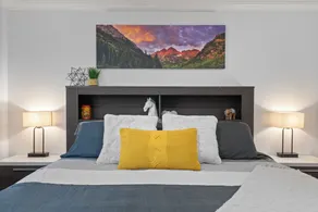 HOT TUB - Entire NEW Home - 15m to Broncos - Train - King Beds - Firepit Theatre - Image 5