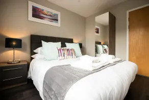 The Wren Beautiful Apartment inc parking - Image 4