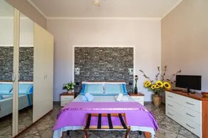 Casa Aurora Luxury Apartment - Image 5