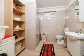Apartments Mira - Image 2