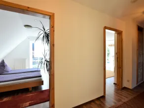 4 Room Holiday Apartment with Garden near Lake - Image 5