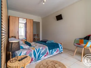 Ferienhaus in Weinbaugebiet mit privatem Spa, 2 Schlafzimmer, komplette Ausstattung, nahe Doué-la-Fontaine - Image 5
