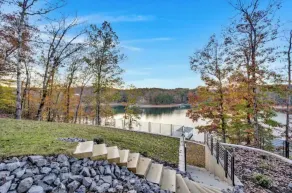 ~Gorgeous Home! ~Smith Lake~Waterfront!4BR!Private Dock! Winter Specials! - Image 2