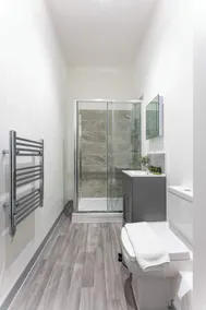 Modern 1-Bed Dudley Apartment | Free Wi-Fi - Image 3