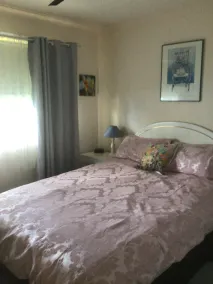 Jean's Sunny Cottage - Image 5