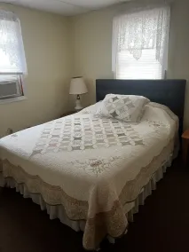 Cozy three bedroom cottage on Lake Canadarago - Image 4