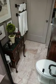 Moore House Bed and Breakfast - Image 3