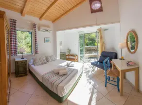 Villa Daphne - Agios Nikitas Villas - Image 4