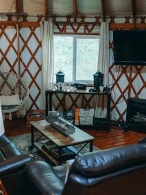 Private Luxury Yurt 20 Wooded Acres Pet-Friendly - Image 2