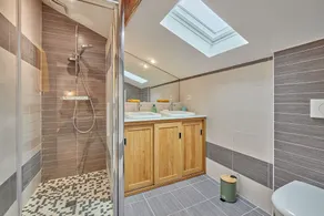 Mas Blanc Monfaucon - Grande maison avec piscine - Image 4