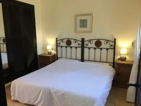 Lovely golf villa, great pool, table tennis, & free wifi, close to Club House - Image 5