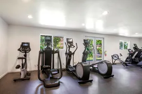 NEW KBM Resorts FREE CAR Maui Kaanapali Villas Renovated Penthouse Near Beach Central AC MKV-A606 - Image 3