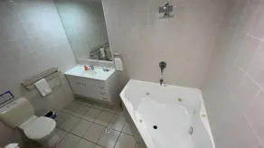 SELMAR PLACE BEACH APARTMENT - Image 2