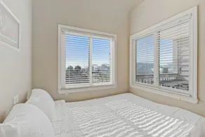 Plantation West Condos - Image 4