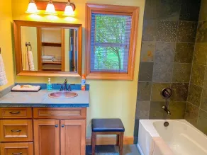 Harbor House Waterfront Home - Image 5