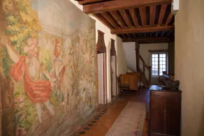 Stort hus fra 1777 med indendørs og udendørs pool - Image 2