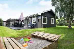 6 person holiday home in Juelsminde-By Traum - Image 2