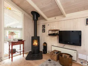 7 Person Holiday Home in Hals - Image 2