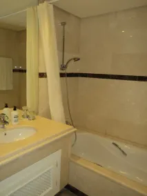 Ein traumhaftes Apartment in La Alzambra, einem 5*-Stern-Luxus-Resort - Image 2