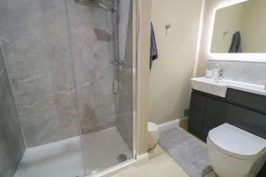 Clarmes House - Image 4