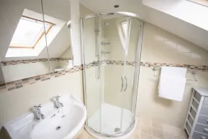 Winsbury Cottage - Image 2
