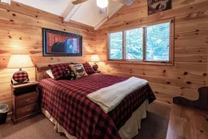 Lakefront Million dollar view in Old Forge on First Lake! - Image 4