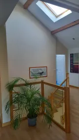 Villa with swimming pool, south-facing enclosed garden and beautiful mountain view - Image 3
