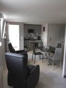 Studio, två personer, Haut-Doubs, Plateau du Pays Horloger mellan Maîche och Mor - Image 1