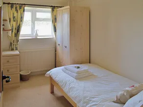 2 bedroom accommodation in Pateley Bridge - Image 4