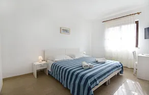 Umag Valica couples apartment, near the beach, with swimming pool, barbeque - Image 5