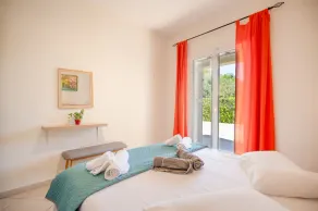 Luxury villa, heated pool, secluded in Saint Stefanos Sinies - Image 2