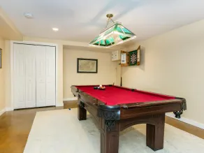 Excellent Mountain Views and Short Walk to Downtown Asheville - Image 3
