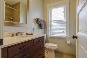 ★ Professionally remodeled  century home minutes from the clinic & Downtown! - Image 5