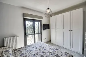 Villa Tania: A welcoming three-story independent house situated at a short distance from the beach, with Free WI-FI. - Image 5