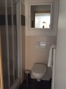 En dejlig 2 værelses ski i ud lejlighed i stueetagen med egen have - Image 3