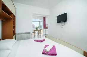 Studio apartment near the beach(KI) - Image 4