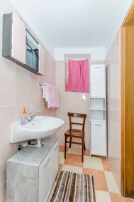 Apartment and Rooms Ivan - Image 3