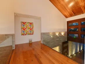 Tugela - 5 Bedroom Luxury Home - Image 2