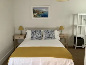 Entire Stylish Garden Apartment 2 double ensuite bedrooms sleeps 4 Pet friendly  - Image 5