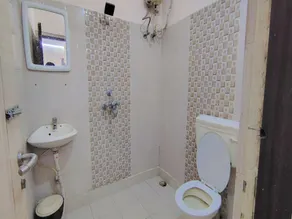 Hotel Blue Bird - Image 2