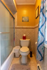 Cozy Furnished Ranch! Pet friendly! 22 min. to MetLife Stadium! - Image 2
