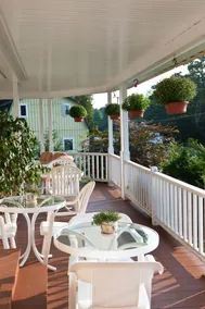 Mount Battie Inn - Image 5