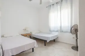 43813- 3 bedroom- Beautiful accommodation with private pool - Image 5