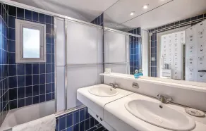 Amazing Home In Breda - Image 2